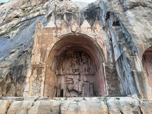 عکس دریاچه طاق بستان