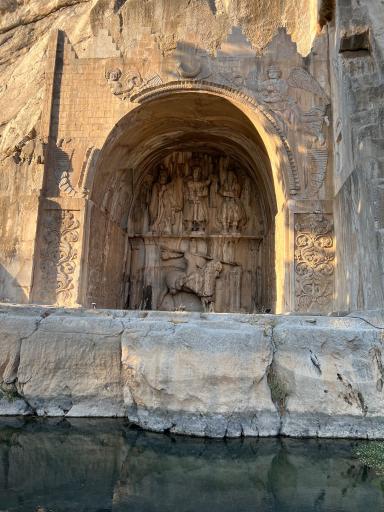 عکس دریاچه طاق بستان