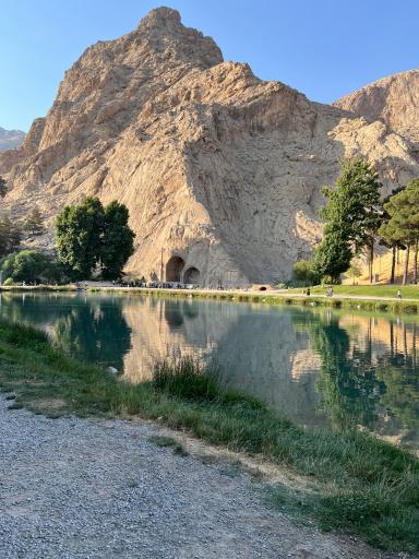 عکس دریاچه طاق بستان