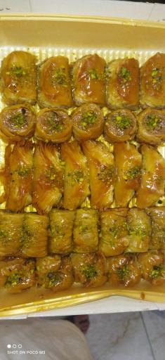 عکس نان و شیرینی  شهر نان