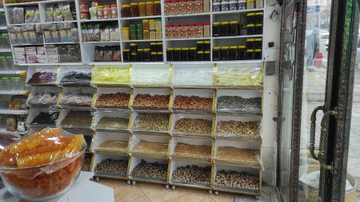 عکس عطاری حکیم نیشابوری2