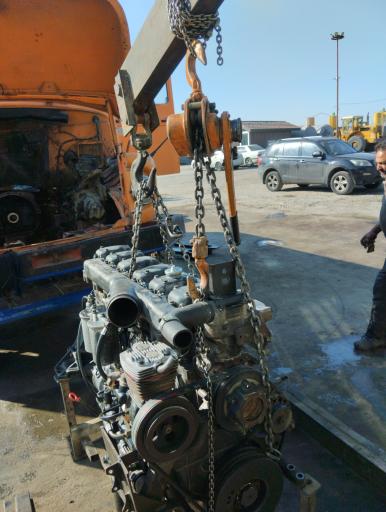 عکس تعمیرگاه دیزل نادری