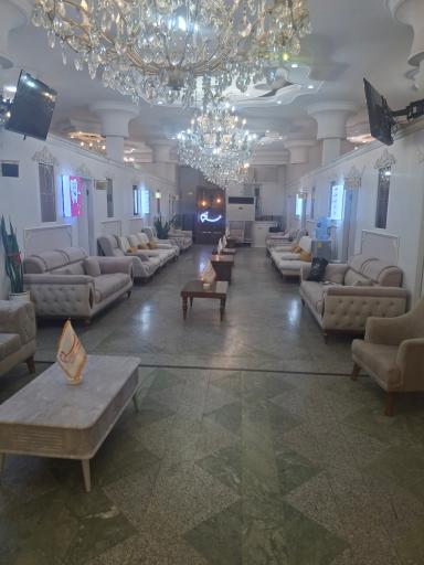 عکس ساختمان پزشکان دندانپزشکی رویال