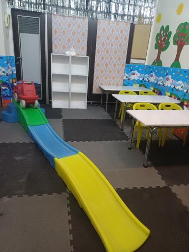 عکس مهد و پیش دبستانی و خانه کودک ریحانه