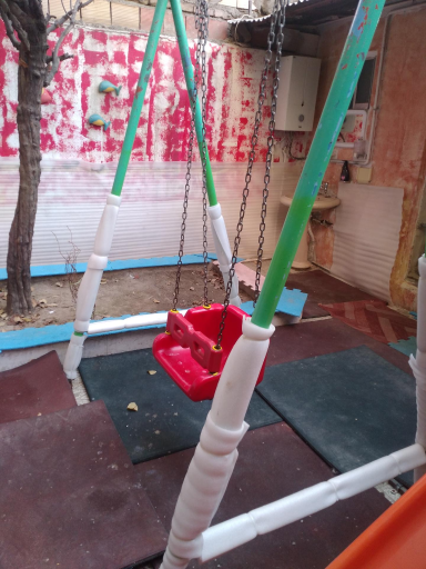 عکس مهد و پیش دبستانی و خانه کودک ریحانه