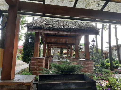 عکس رستوران ماه سو