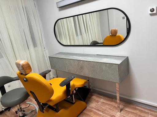 سالن زیبایی سولا