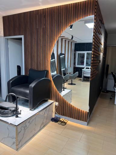 سالن زیبایی سولا