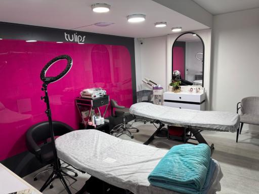 عکس سالن زیبایی سولا