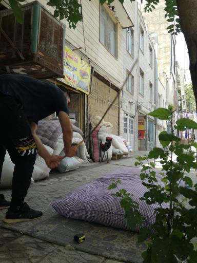 عکس لحافدوزی عمو پنبه زن