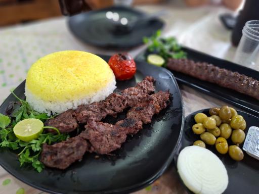 عکس رستوران یاسر