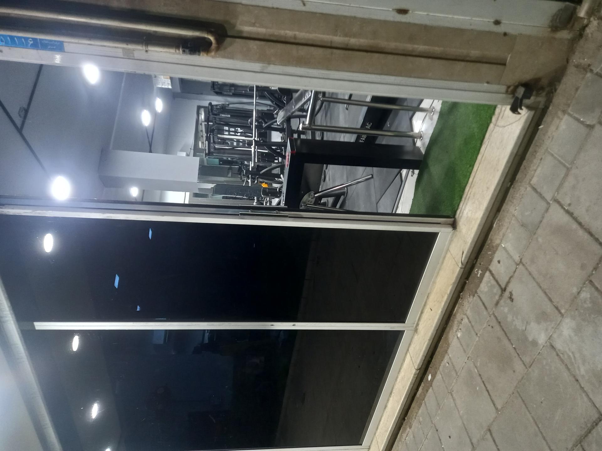 عکس باشگاه بدنسازی آرین