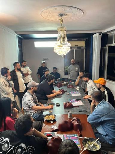 عکس کافه بازی پلن بی