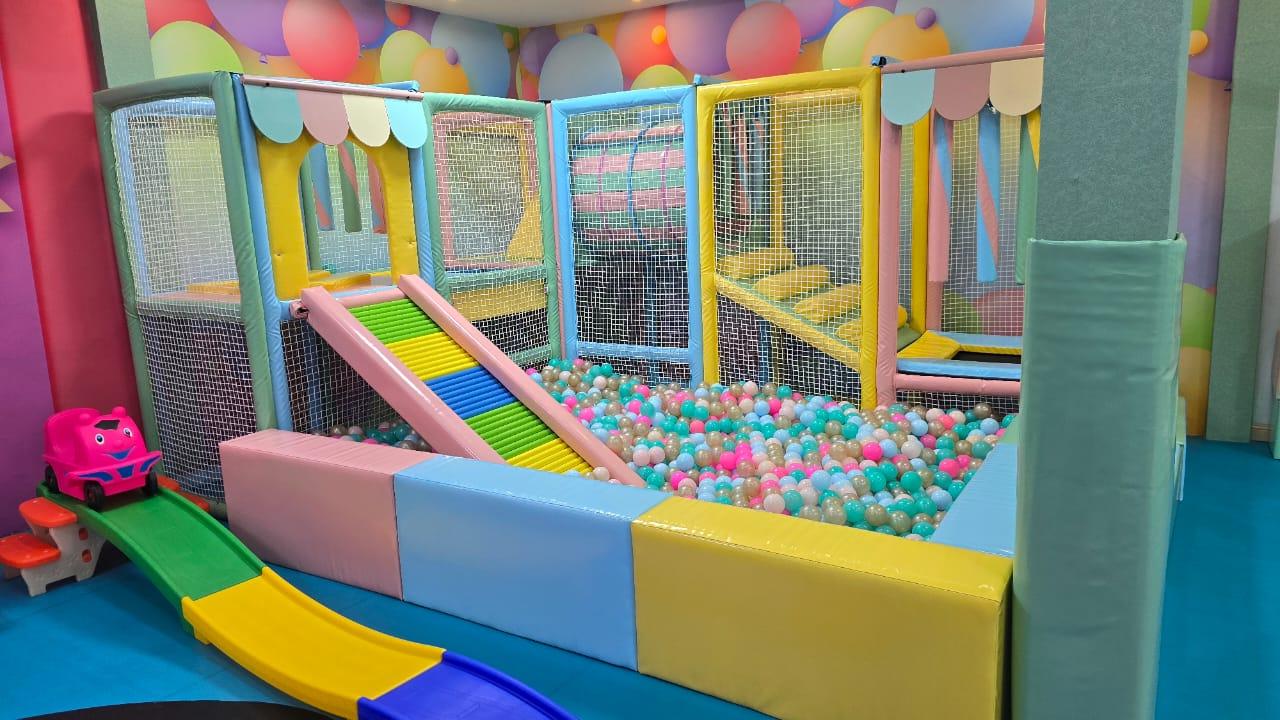 عکس خانه بازی پامپی