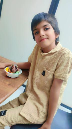 عکس کافه شب کوک