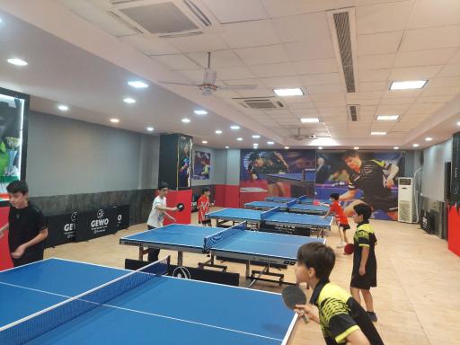 عکس آکادمی تنیس روی میز امین 