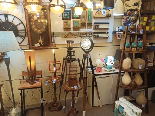 عکس فروشگاه صنایع روشنایی آروین