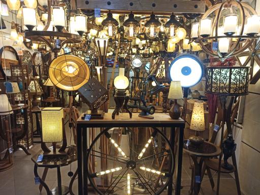 عکس فروشگاه صنایع روشنایی آروین