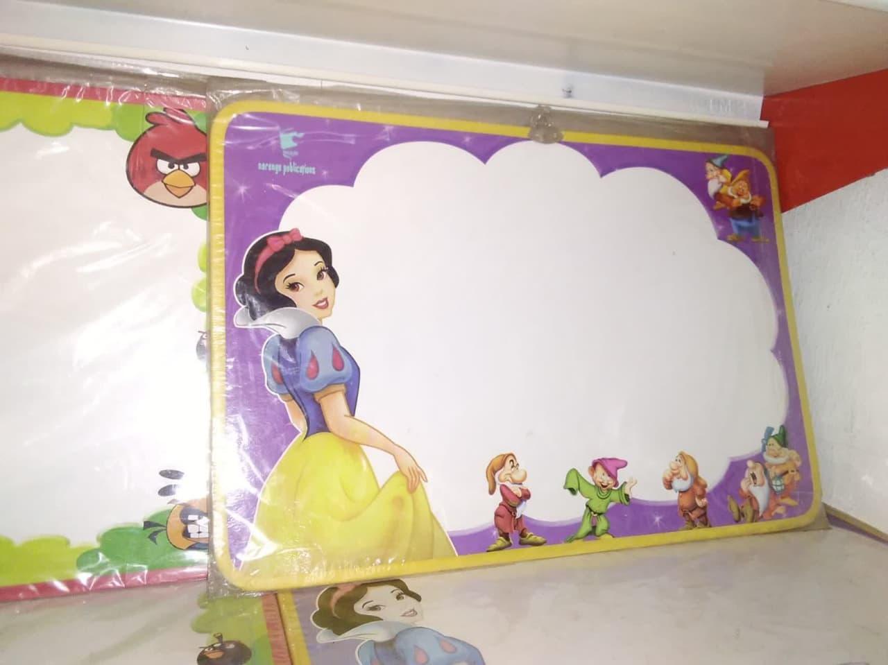 عکس فروشگاه علمی آمل 