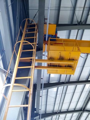 عکس شرکت جرثقیل سازی آداک 