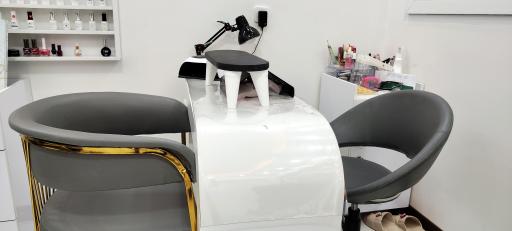 سالن زیبایی سرور نوری