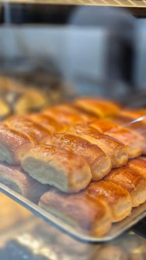 عکس کافه شیرینی ری‌را