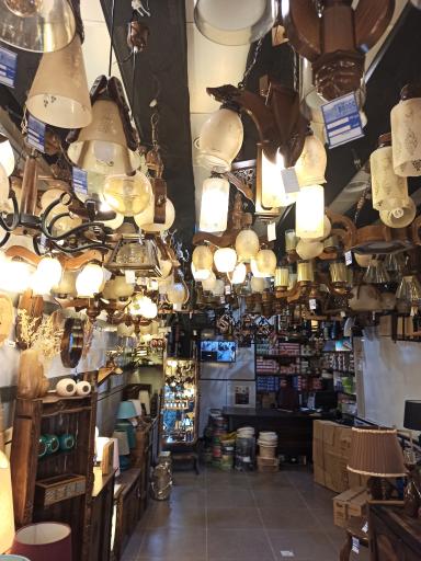 عکس فروشگاه صنایع روشنایی آروین