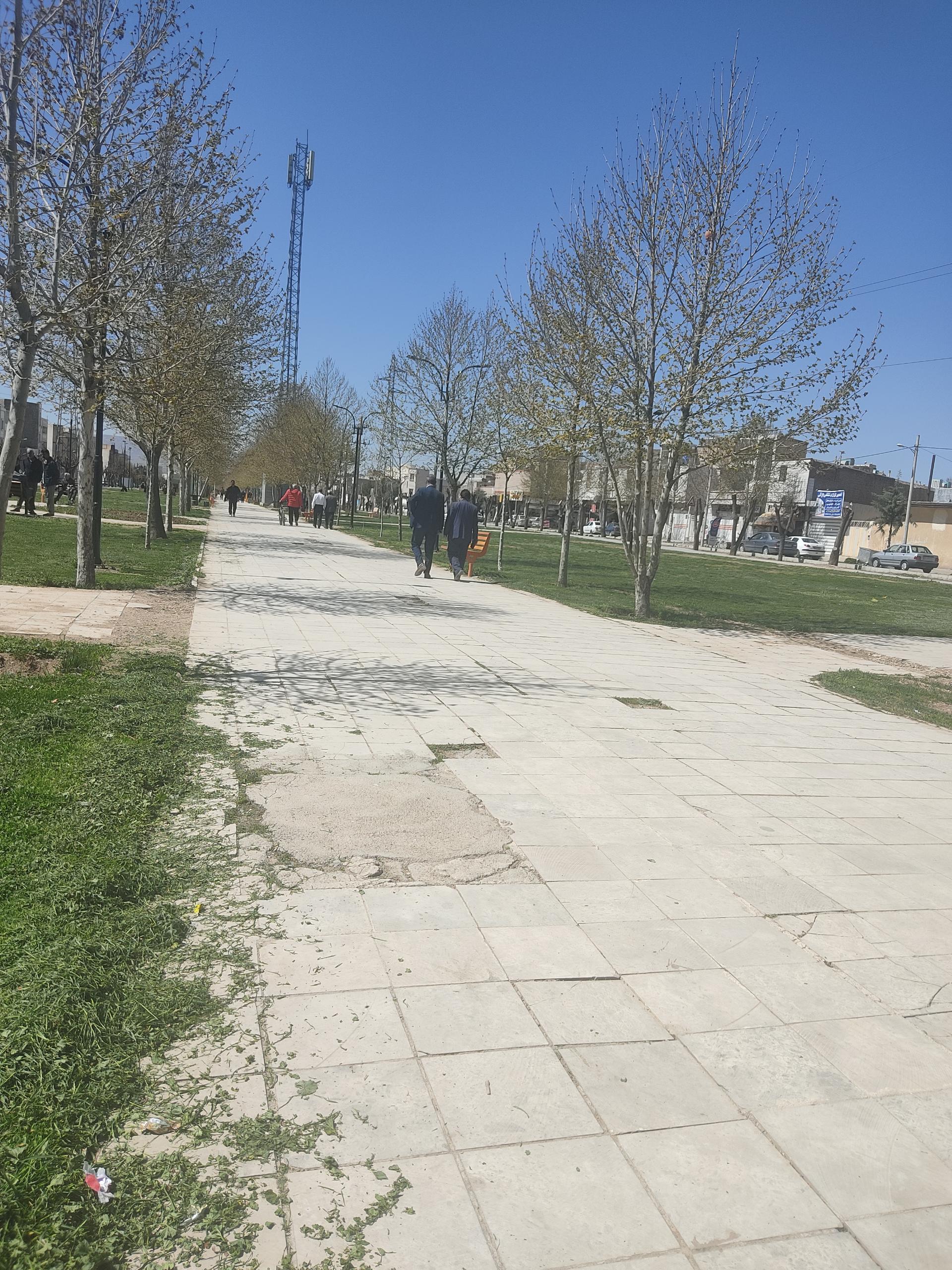 عکس بوستان چهار باغ خرم آباد