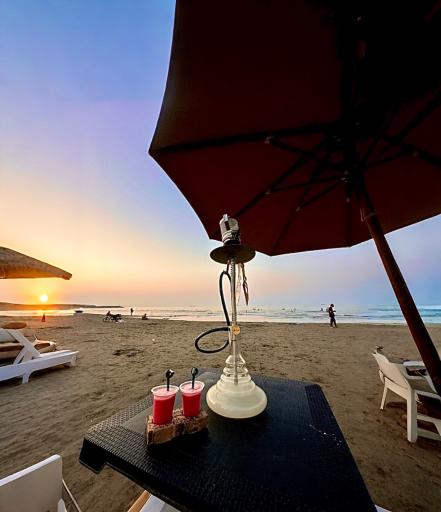 عکس کافه ساحلی آفاق