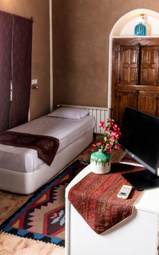 هتل سنتی شرق