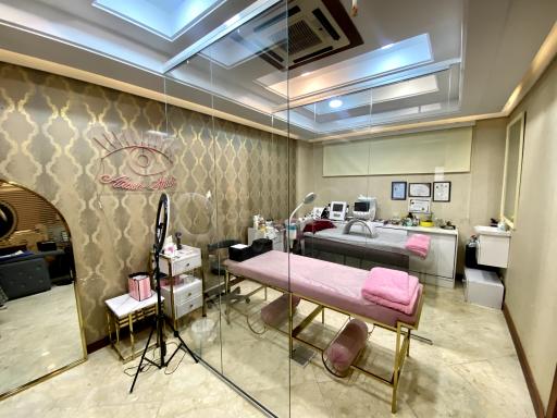 عکس سالن زیبایی و آموزشگاه نسیم مهدی زاده