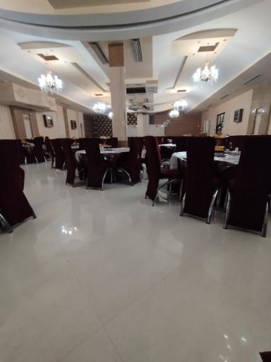 عکس تالار قصر رامان