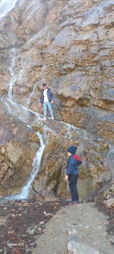 عکس آبشار درود