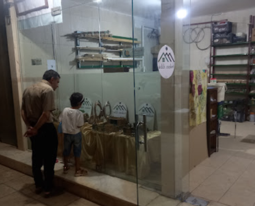 عکس ادیب ماکت