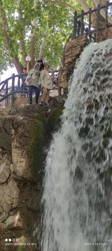 عکس آبشار درود