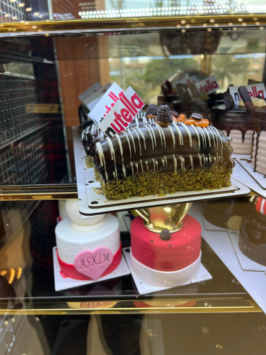 عکس قنادی میخک