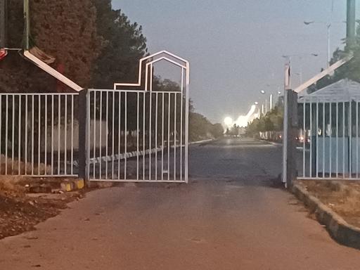 عکس ورزشگاه ثامن الائمه