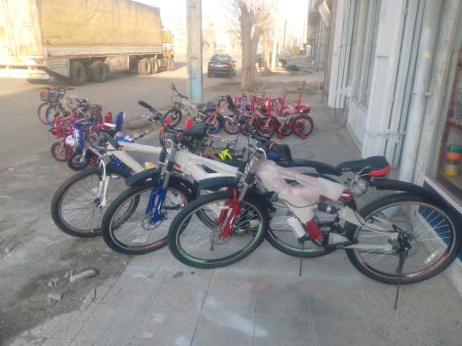 عکس تابلو نویسی و اسپورت سعید فتحی