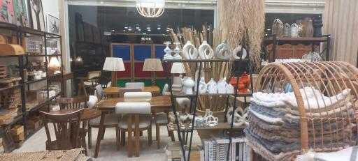 عکس گالری کاراکو