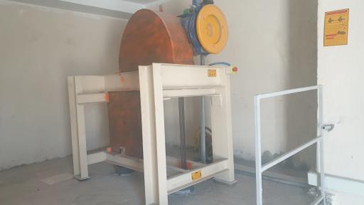 عکس آسانسور زمرد بالابر پاسارگاد