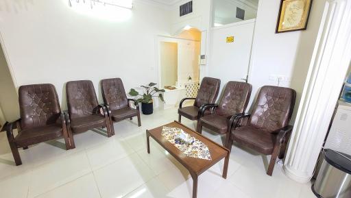 عکس کلینیک تخصصی روانشناسی و مشاوره پویش