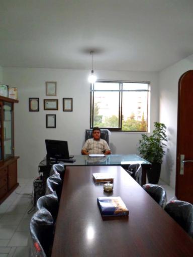 عکس دفتر وکالت حسن ترابی