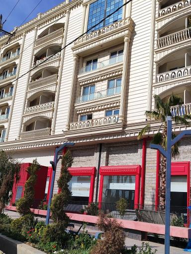 عکس فروشگاه زنجیره‌ای سروش