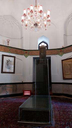 عکس آرامگاه عطار نیشابوری