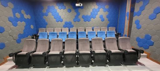 عکس پردیس سینمایی مهر گنبد