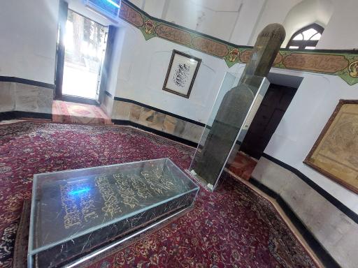 عکس آرامگاه عطار نیشابوری