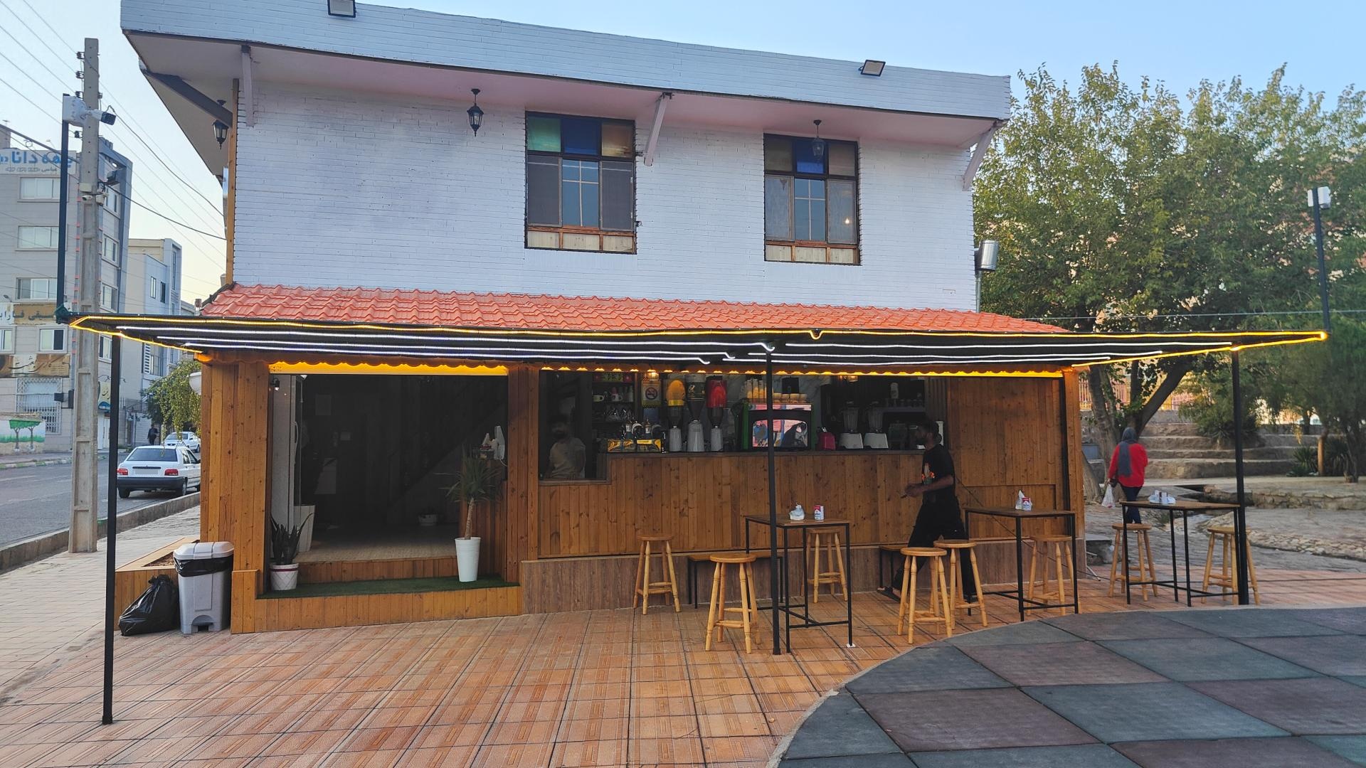 عکس کافی‌شاپ کافمون