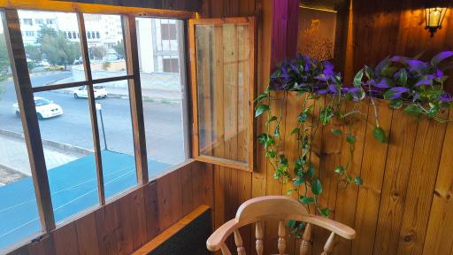 عکس کافی‌شاپ کافمون