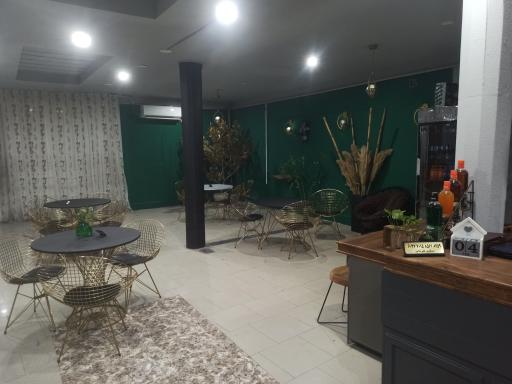 عکس کافه فست فود سیاوش