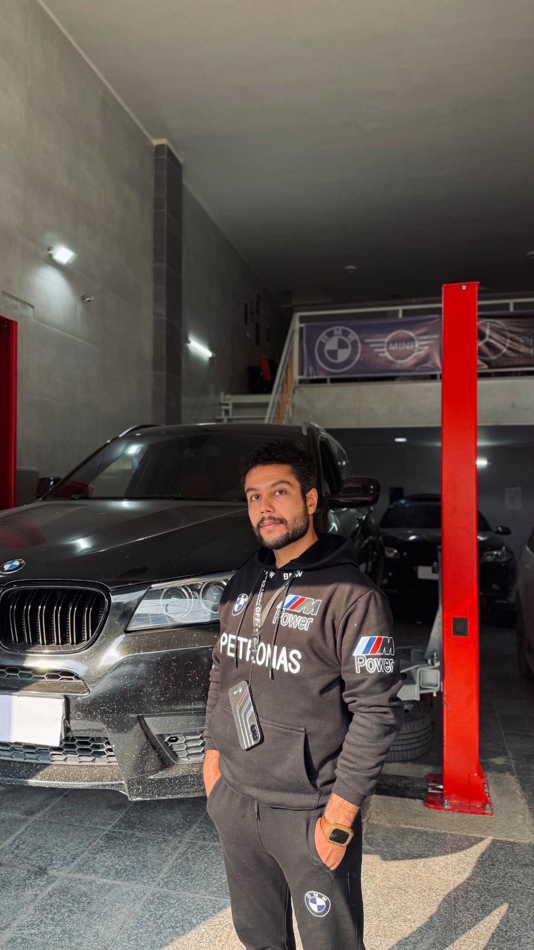 عکس خدمات خودرویی شایان